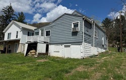 105 SYCAMORE AVE, Moundsville, WV 43716