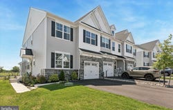 117 CHARLES LANE, HARLEYSVILLE, PA 19438