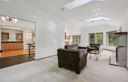 12 MONTICELLO DR, Lake Oswego, OR 97035