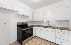 2751 N Fairmount Ave, Wichita, KS 67220