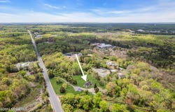 254 Tennent Road, Morganville, NJ 07751