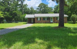 423 Laurel Lane, Camilla, GA 31730