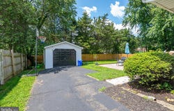 105 CENTER LANE, READING, PA 19606
