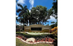 615 Sea Pine Way, Greenacres, FL 33415
