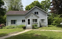 28131 66th Street, Bangor, MI 49013