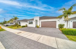 23214 SW 107th Ave, Homestead, FL 33032