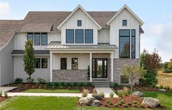 305 Old Wildwood Road, Mahtomedi, MN 55115