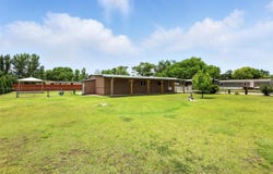 16 YERBA Road, Los Lunas, NM 87031