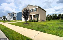 77 BUNCHBERRY COURT, DOVER, DE 19904
