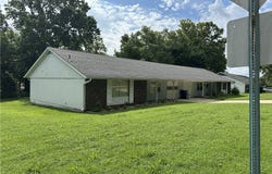 1121 Meadowbrook Drive, Mountain Home, AR 72653