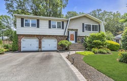 27 Greenhill Drive, Brick, NJ 08724