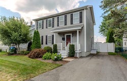 37 Union Street, Lincoln, RI 02865