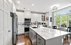 337 Willoughby Way W, Minnetonka, MN 55305