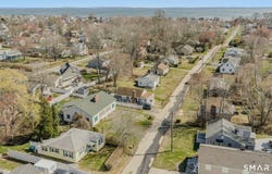 8 Biscayne Boulevard, Old Lyme, CT 06371