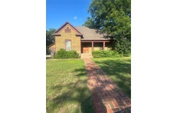 731 Kentucky Street, Graham, TX 76450