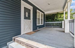 221 GREENVILLE Street, Newnan, GA 30263