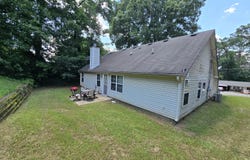999 Dixie, Jonesboro, GA 30236