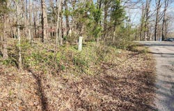 W Lakeshore Drive, Cherokee Village, AR 72529