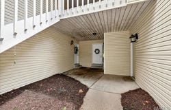 740 Woodside Trails Drive, Ballwin, MO 63021