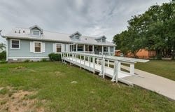 5177 Timarron Drive, Scurry, TX 75158