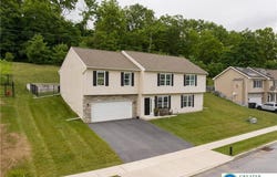 143 Frank Drive, Allen Twp, PA 18067