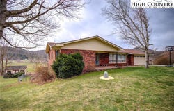 304 Evergreen Lane, Boone, NC 28607