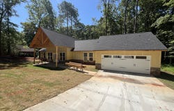 108 Spring Valley, Lagrange, GA 30240