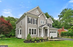 389 HOLMES DRIVE NW, VIENNA, VA 22180