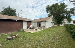 310 4th St SW, Sidney, MT 59270