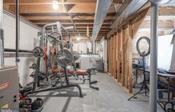 1 PADDOCK WAY, MOUNT HOLLY, NJ 08060
