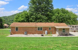 616 Red Lick Road, Berea, KY 40403