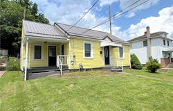 110 Harbison Ave, Masontown, PA 15461