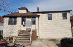 1043 Delaware Avenue, Island Park, NY 11558