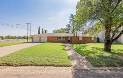1610 N L St, Midland, TX 79701