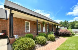 2914 Weatherfield Drive, Lincolnton, NC 28092