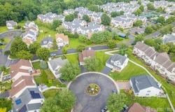 6 Amherst Court NW, North Brunswick, NJ 08902