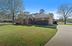 9 Timberlane, Texarkana, TX 75501
