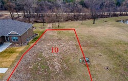 734 Kodiak Drive NW, Stewartville, MN 55976