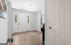 2307 SUNNYHILL AVENUE, WILLIAMSTOWN, NJ 08094