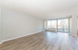 1 Claridge Dr, Verona Twp., NJ 07044-3005