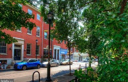 327 S 11TH Street, PHILADELPHIA, PA 19107