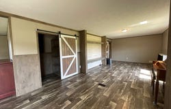 94 Crestview Ln, Ennice, NC 28623