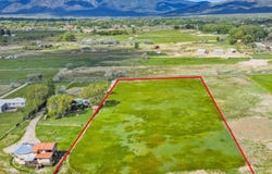 Callejon Road, Taos, NM 87571