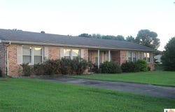 1402 Glenview Drive, Glasgow, KY 42141
