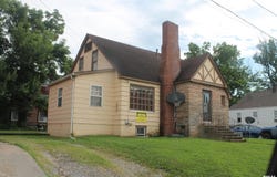 605 W Freeman Street, Carbondale, IL 62901