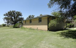 1337 Dakota Rd, McPherson, KS 67460