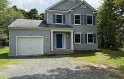 1632 Clover Road, Long Pond, PA 18334