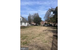 3337 D SE, WASHINGTON, DC 20019
