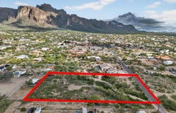 4924 E ROUNDUP Street, Apache Junction, AZ 85119