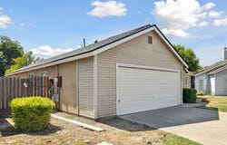 2447 N Michael Street, Visalia, CA 93292